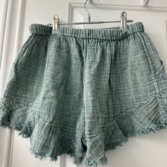 Free People Ruffle Shorts - Picture 3 of 4